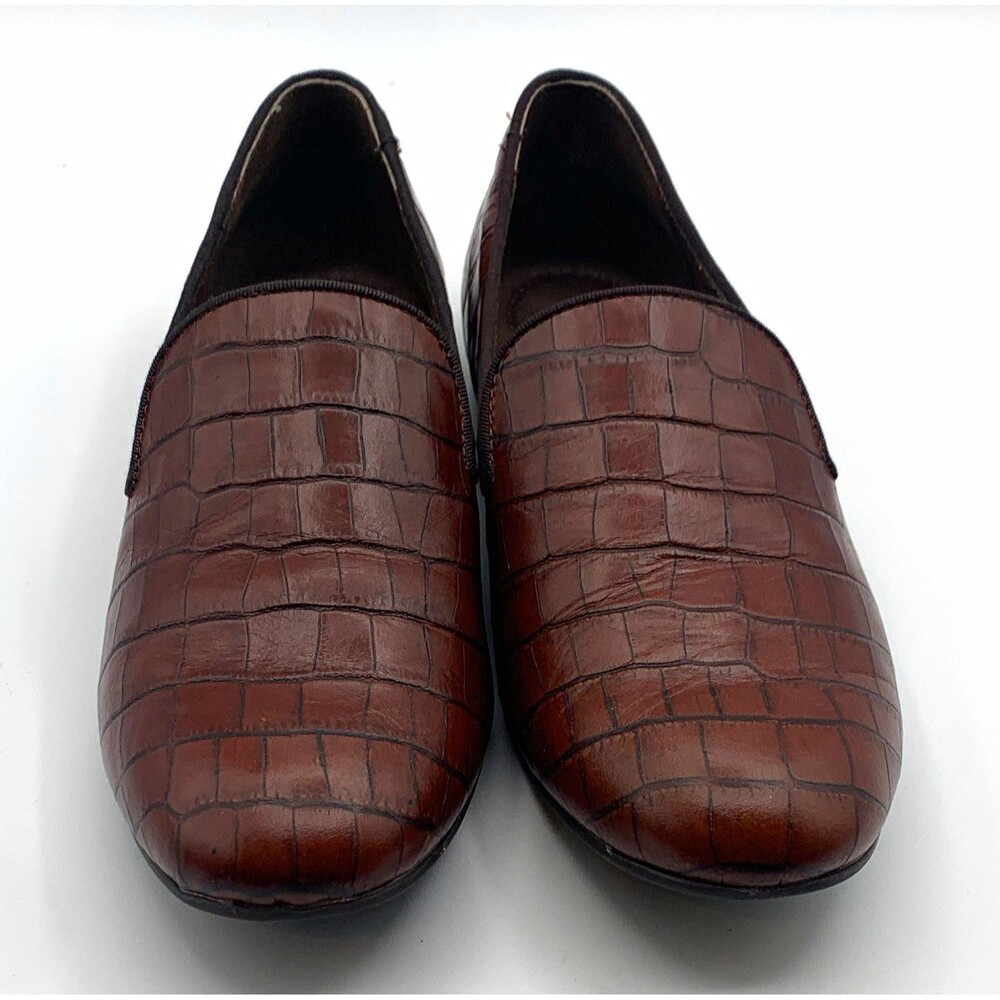Born Belina Women’s Brown Cognac Embossed Leather Loafers Size 8 Comfort Slip‑On